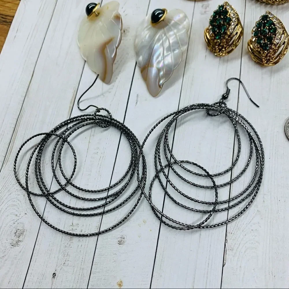 Earring Bundle‎